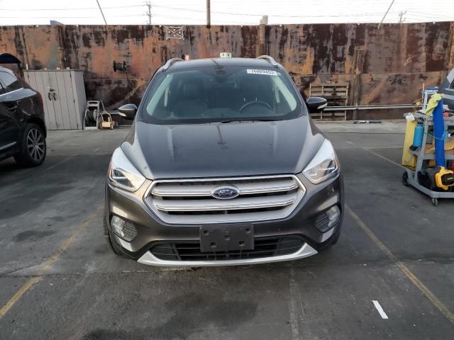 2019 FORD ESCAPE titanium