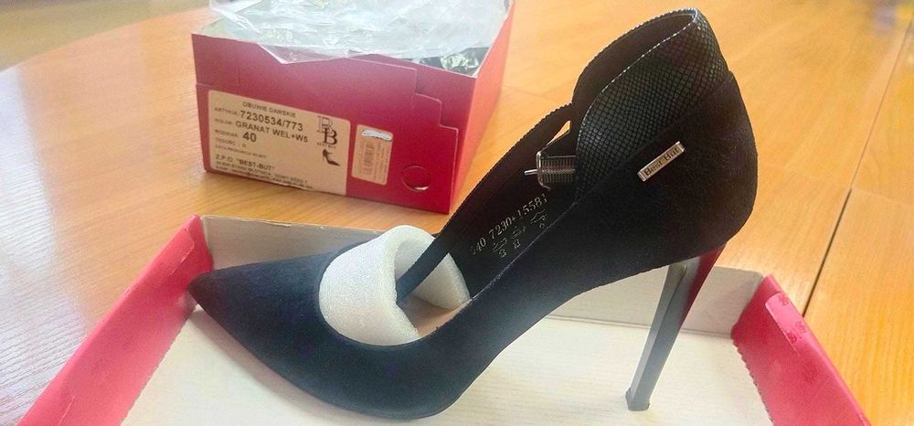 Презентабельні шкіряні замшеві туфлі