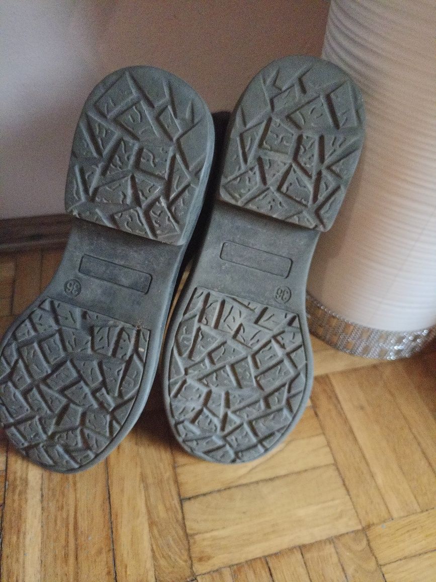 Trzewiczki buty na zimę damskie dziecięce z wkładką wełnianą na lekkim
