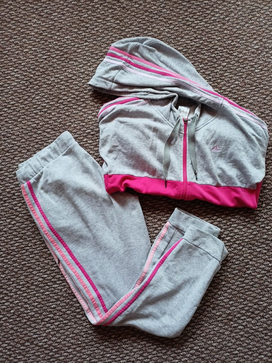 Спортивный женский костюм Adidas