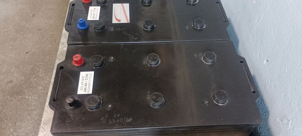 Baterias SOLARES EM AGM ( GEL) 240 AMP