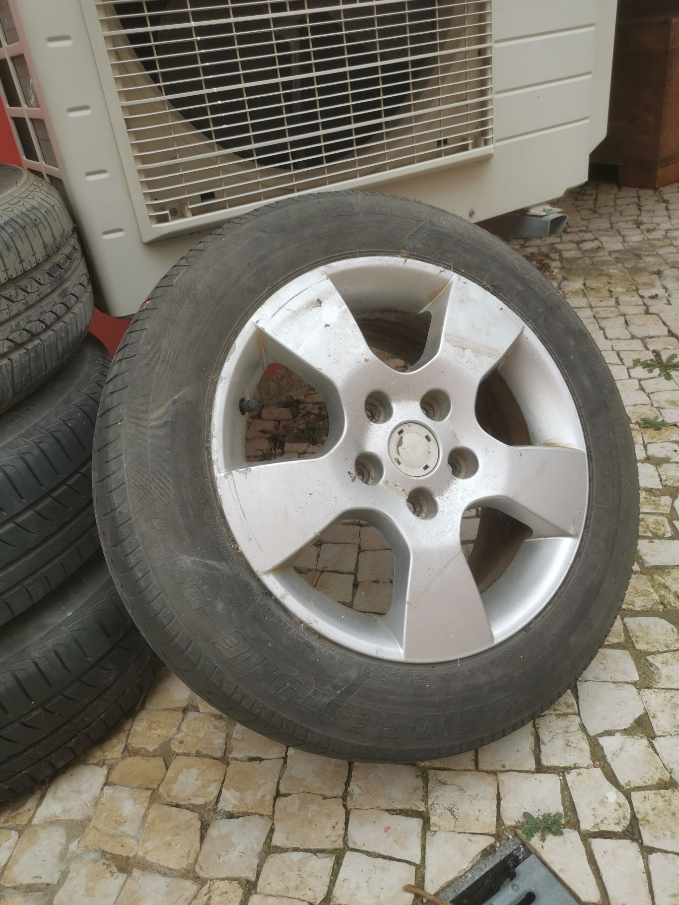 Vendo Jantes 15  impecaveis
