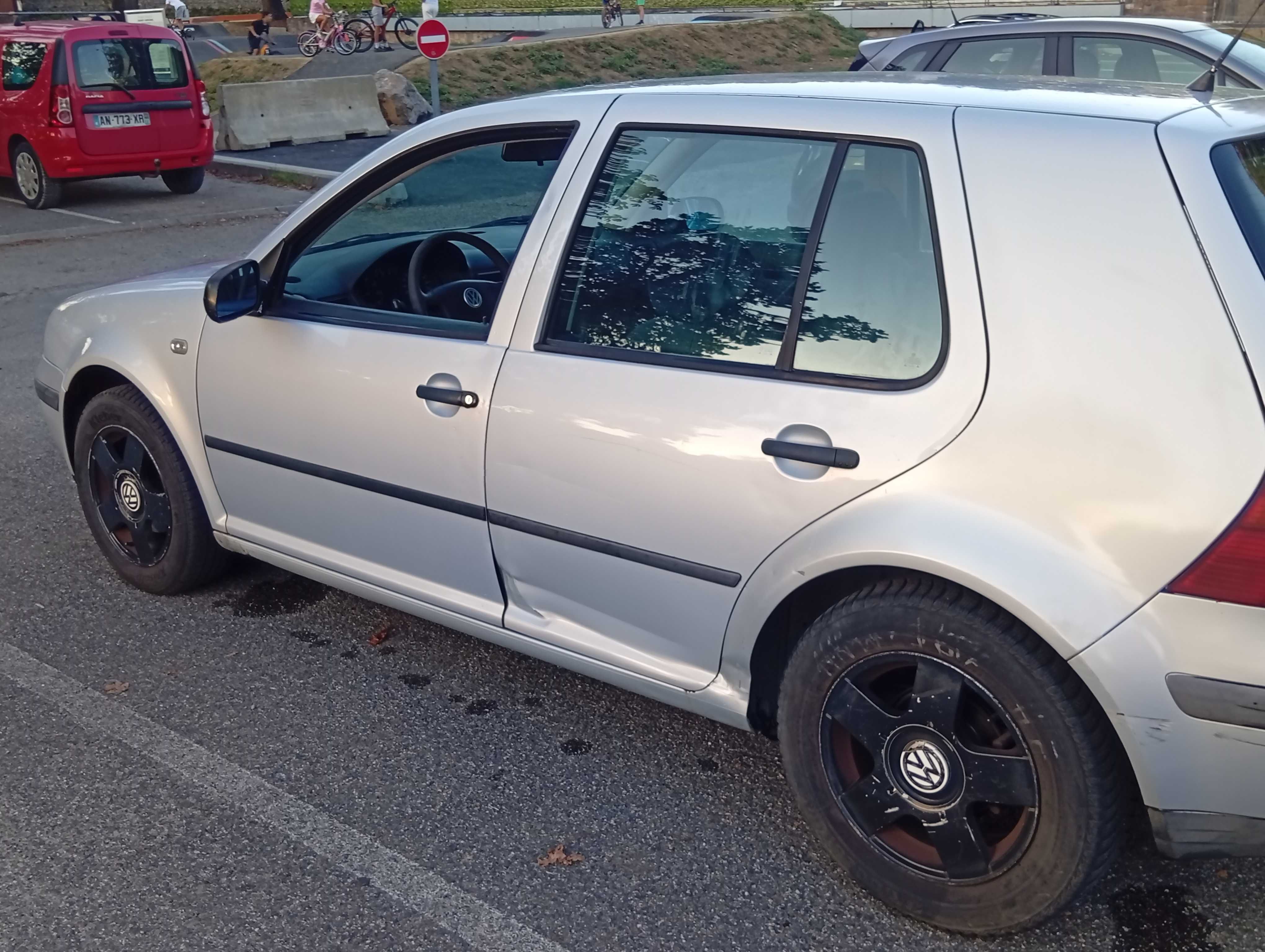 Vw golf IV. 1.4 gasolina