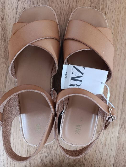 Босоніжки шкіряні ,жіноча обув