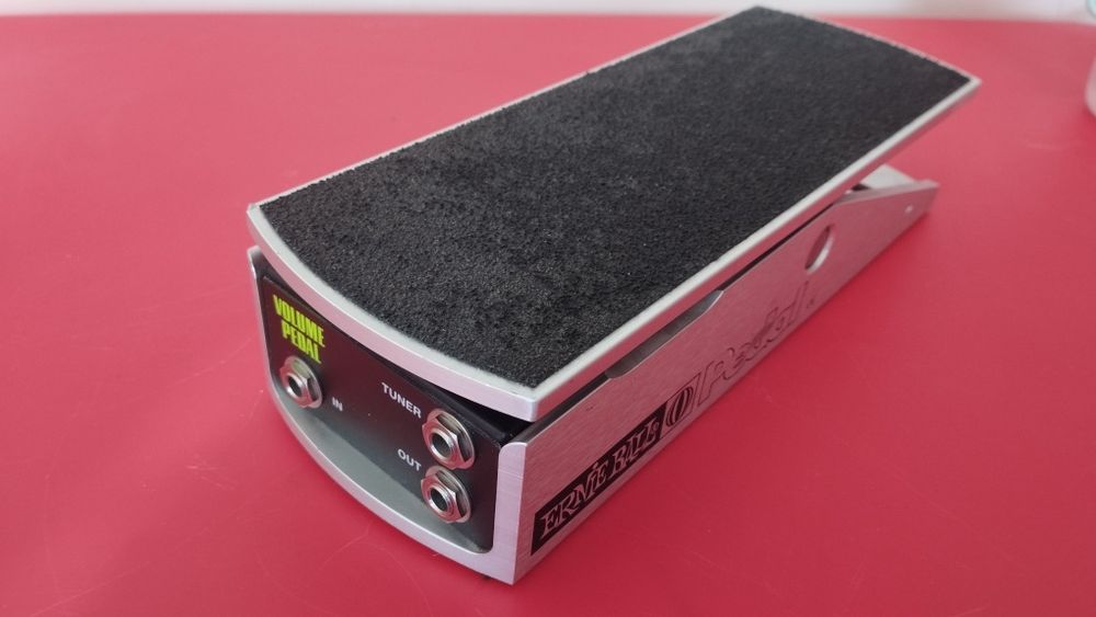 Earnie Ball Volume Pedal 6166