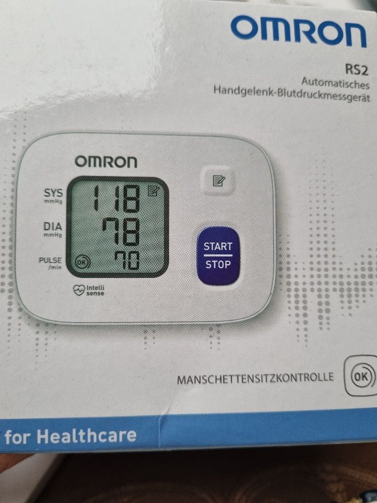 Ciśnieniomierz elektroniczny Omron RS2 na nadgarstek