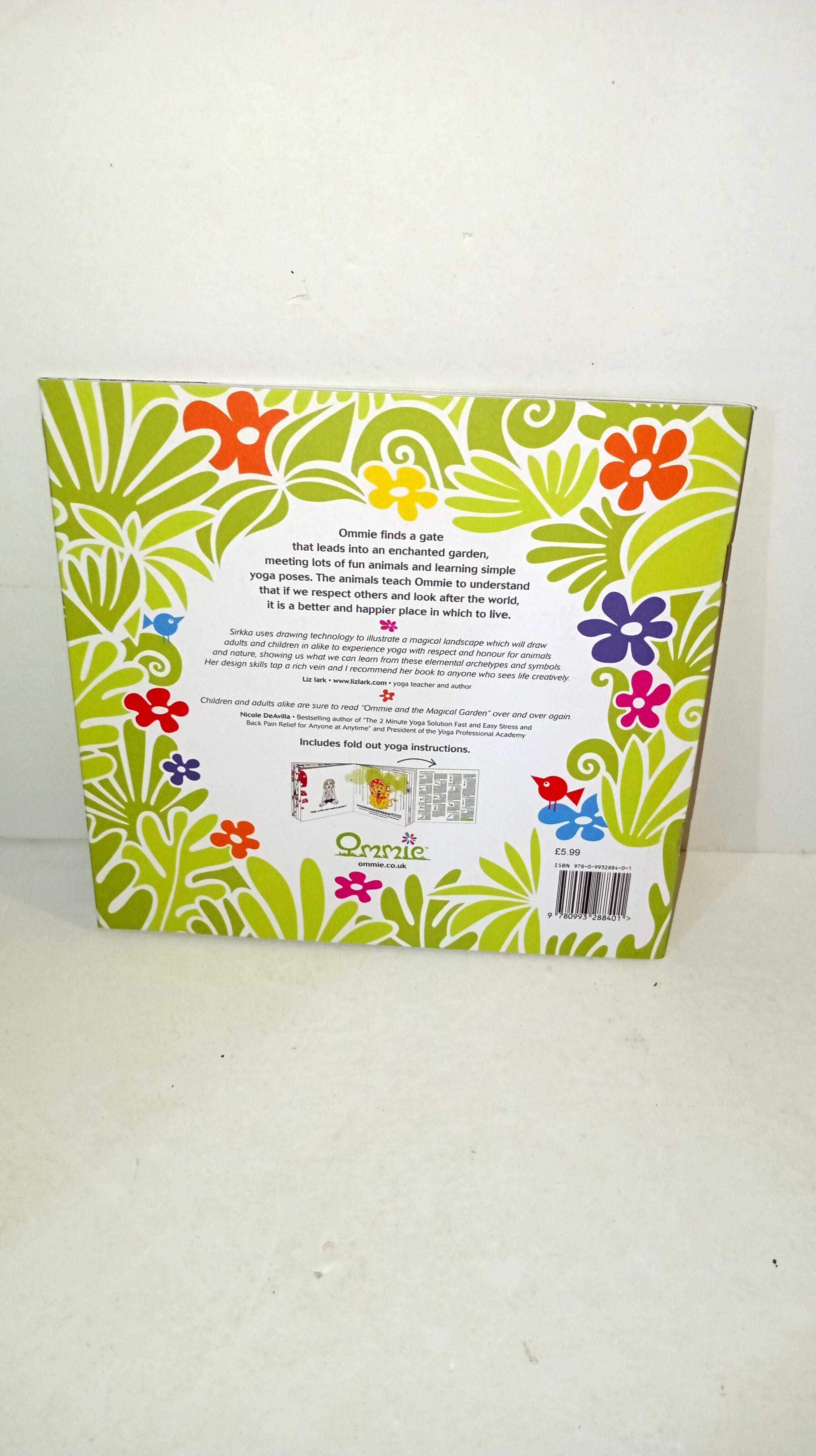 Ommie and the Magical Garden .- livro em Inglês