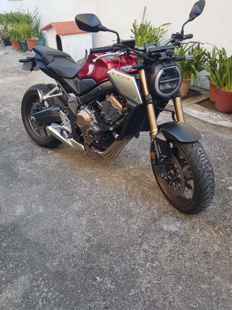 Cb650r como nova de 2019