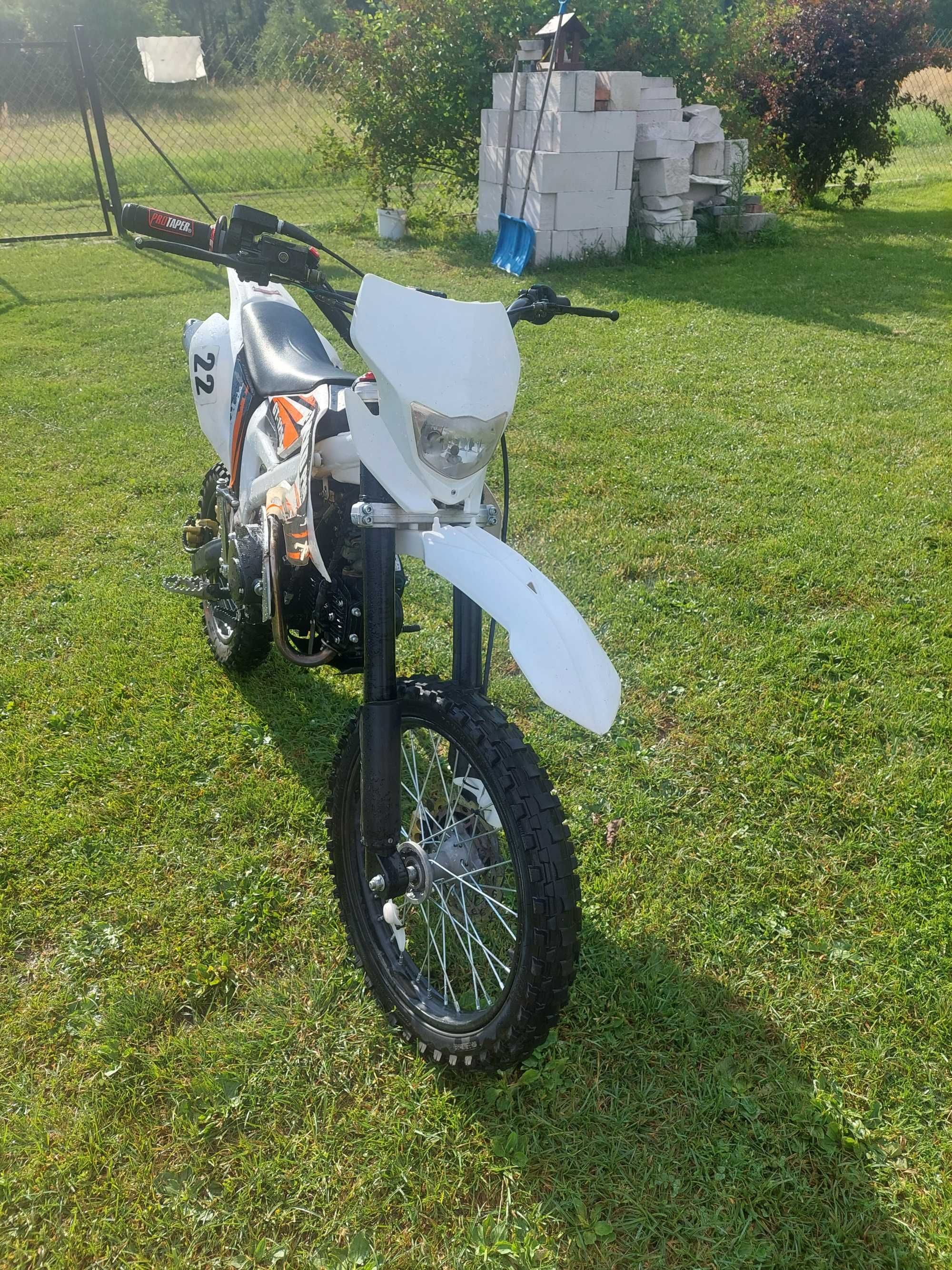 Cross kxd 125 pro 612
