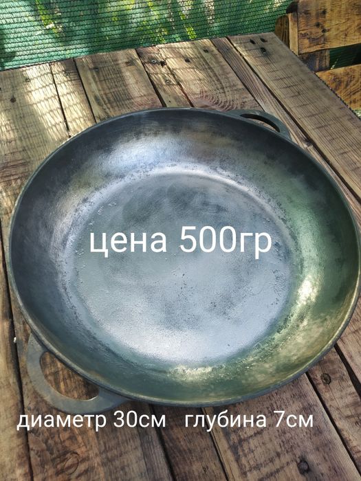 Продам сковороды чугунные подставка под горячее  подстаканник