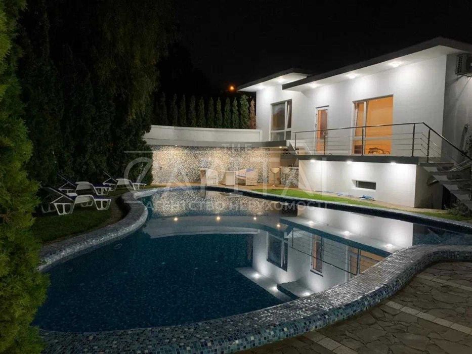 Оренда будинку, Голосіївський район, 5хв до метро, басейн, генератор