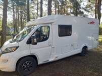 Kamper Peugeot Knaus 4 osobowy dostepne terminy