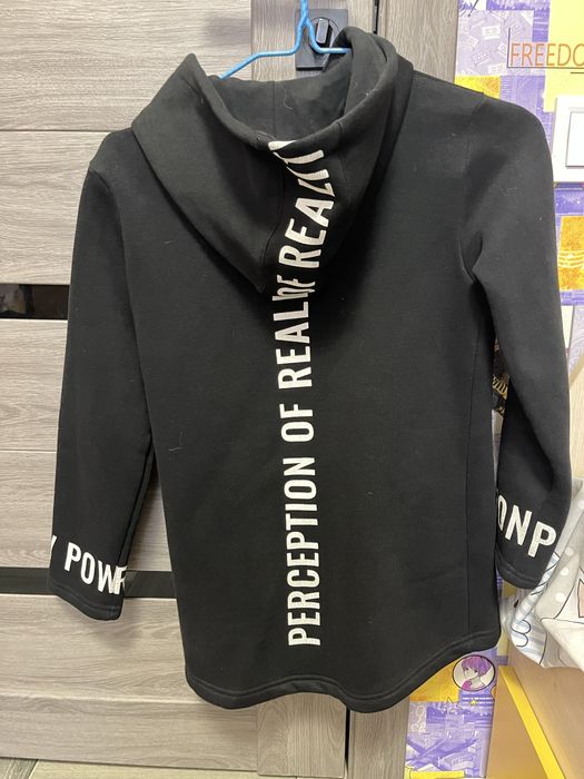 Продам кардіган для хлопчика рост 140