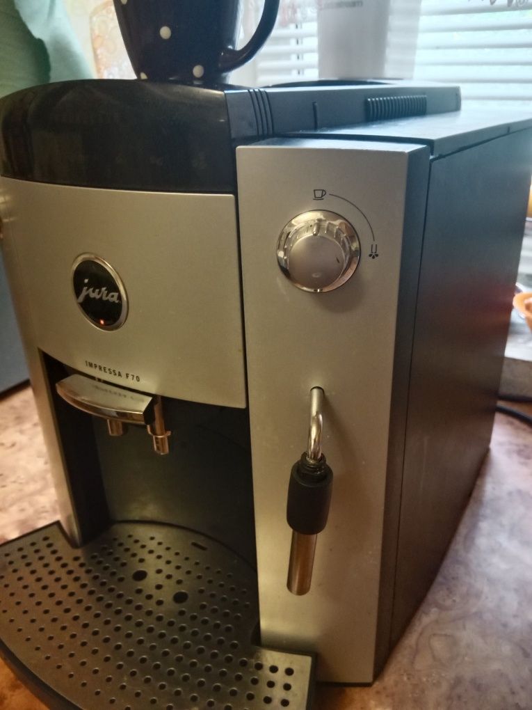 Кавомашина Jura lmpressa f70