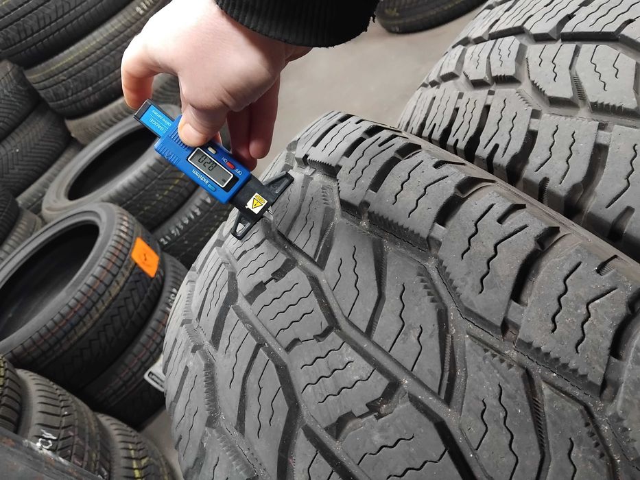 Шини бу бв 275/60 R20 Cooper Discoverer AT 3 Пара