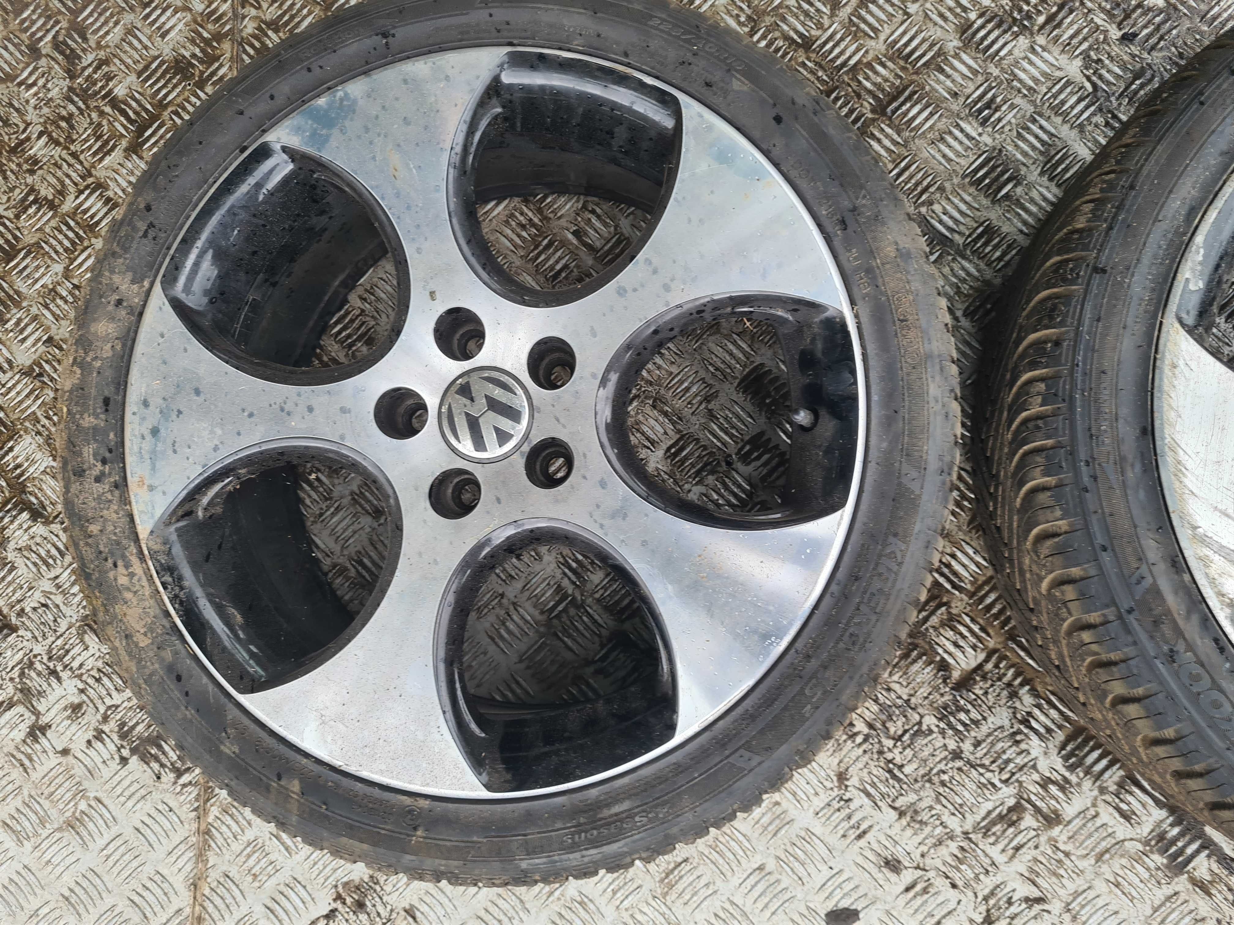VW Golf V GTI felga aluminiowa 7.5x18H2 ET51 opona 225/40 R18