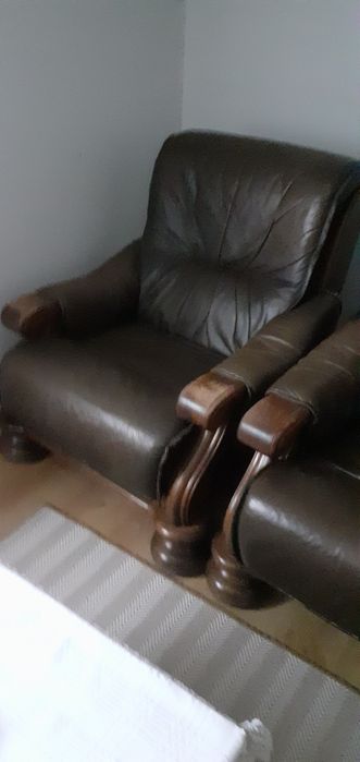 Sprzedam sofę z fotelami