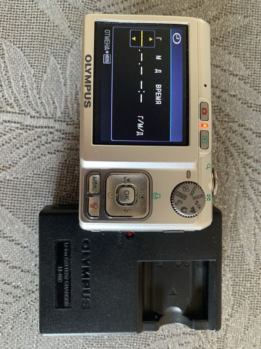 Фотоапарат Olimpus.