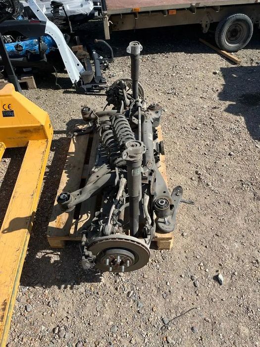 RANGE ROVER VELAR  2.0 MID DOHC AJ200