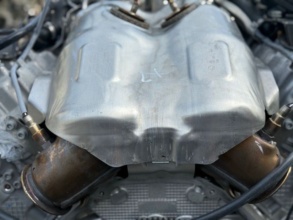 Каталізатор Каталізатори BMW S63 S63B44B 8053526 F90 F91 F93 F95