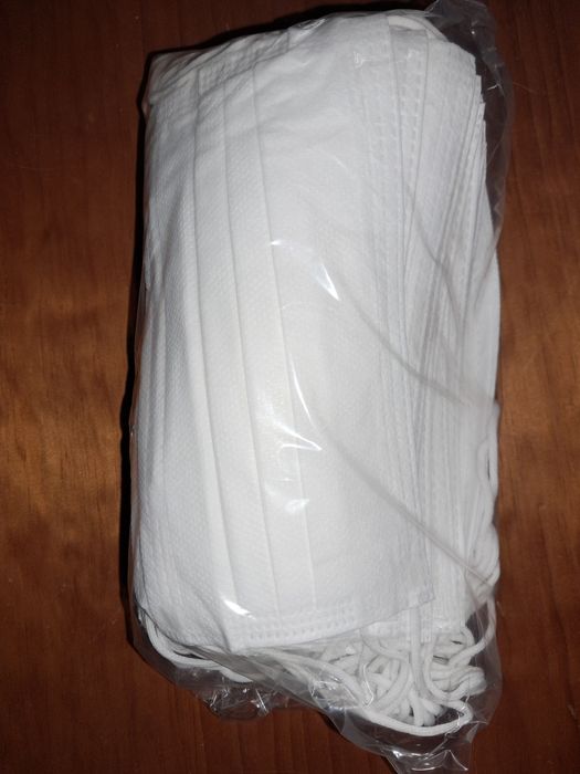 Conjunto de máscaras faciais