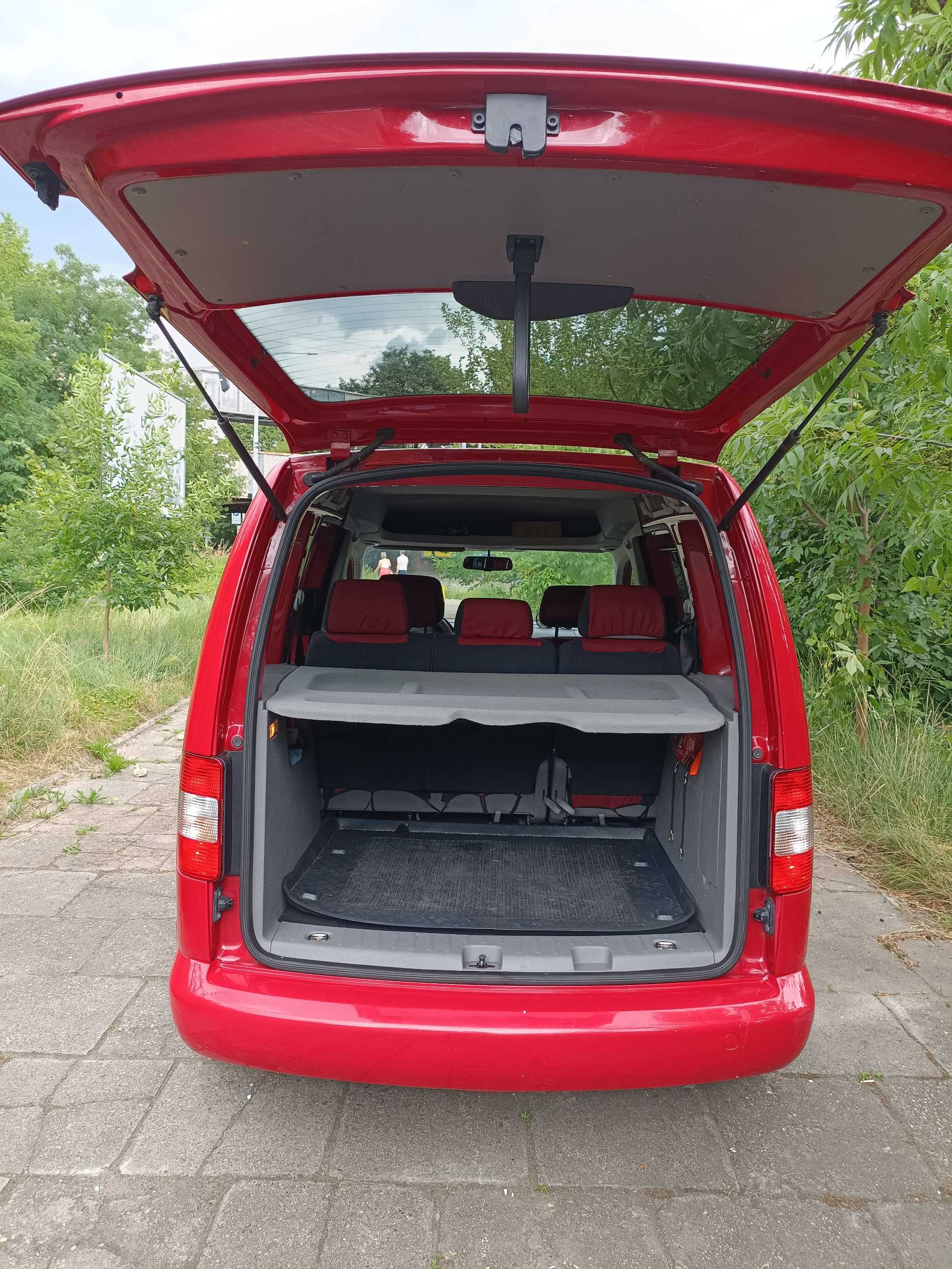 VW Caddy 1,6 benzyna+gaz zadbany