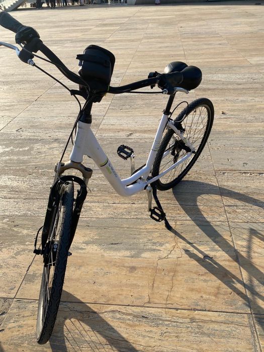 Bicicleta E-8000 Orus