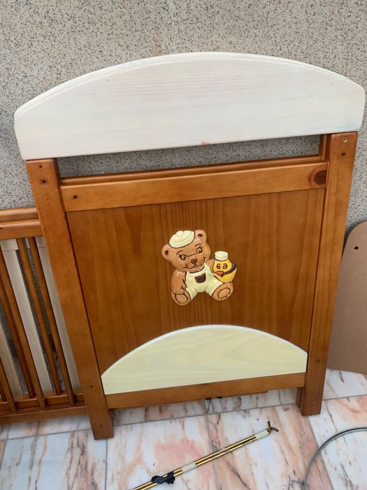 Cama madeira Pinho mel de bebé