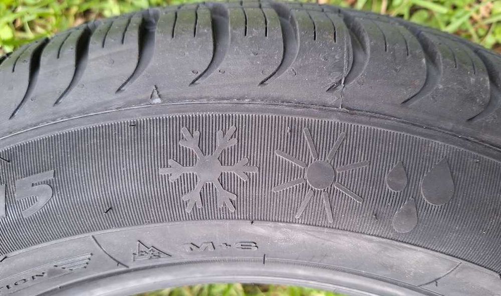 KOMPLET 4szt. 195/65 R15 NOWE opony całoroczne DĘBICA