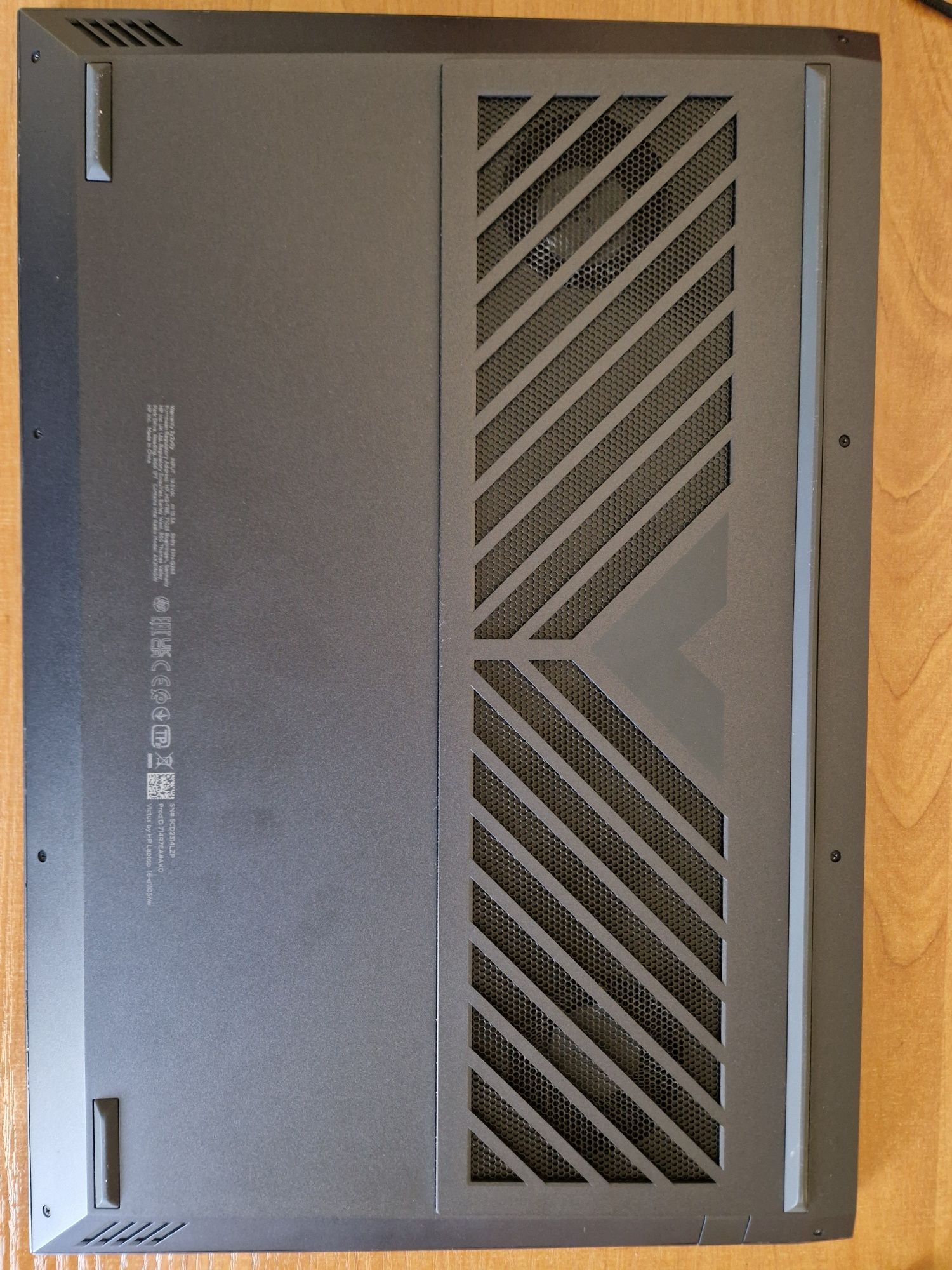 Laptop gamingowy HP Victus 16 (gwarancja)