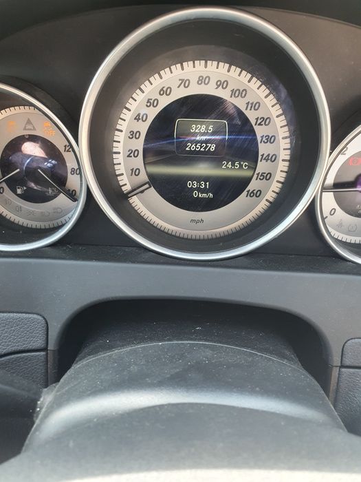 Розборка Mercedes-Benz W204 c-class c220 2.2 om651 рестайл