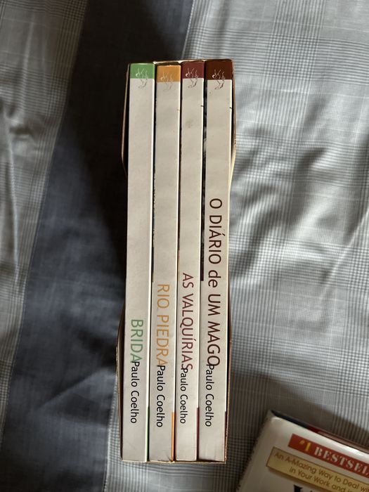 Paulo Coelho - quadriologia de livros