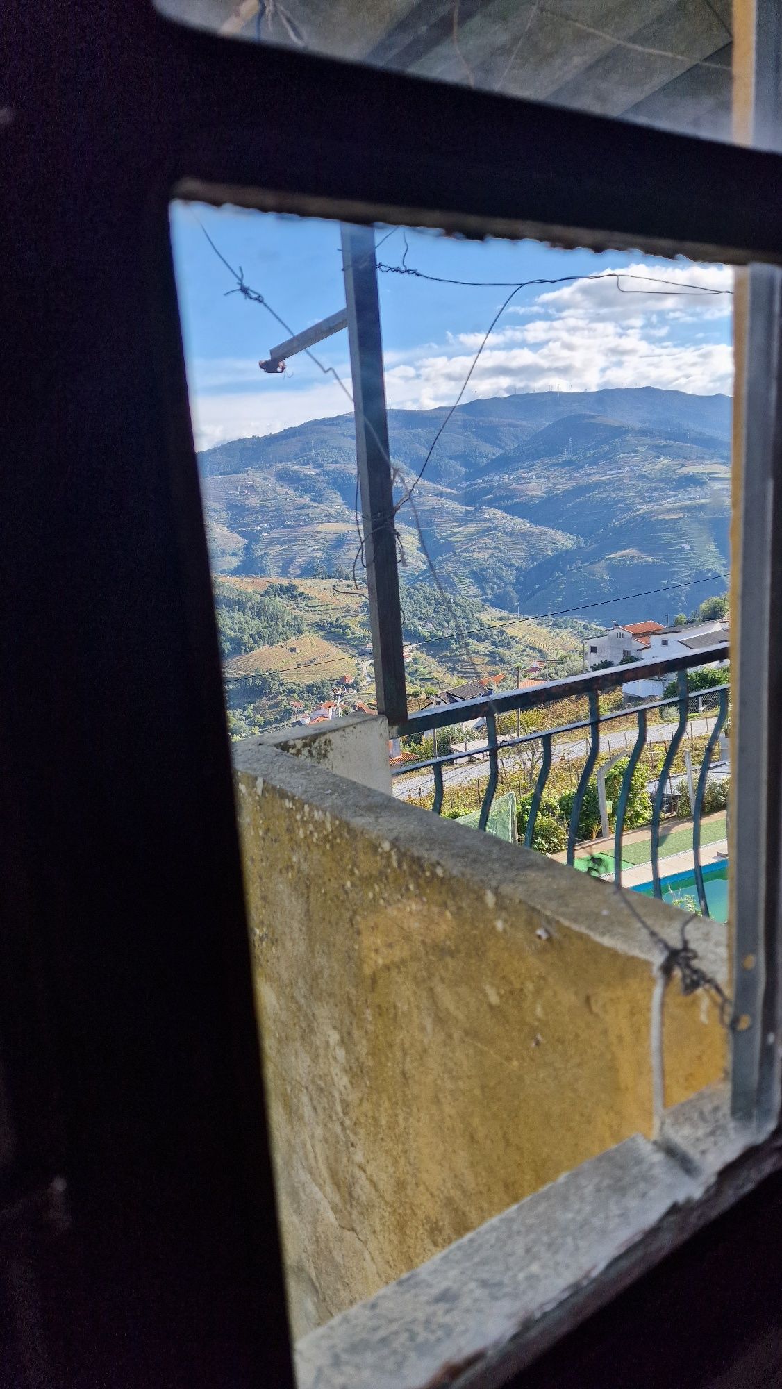 Moradia a precisar de remodelação