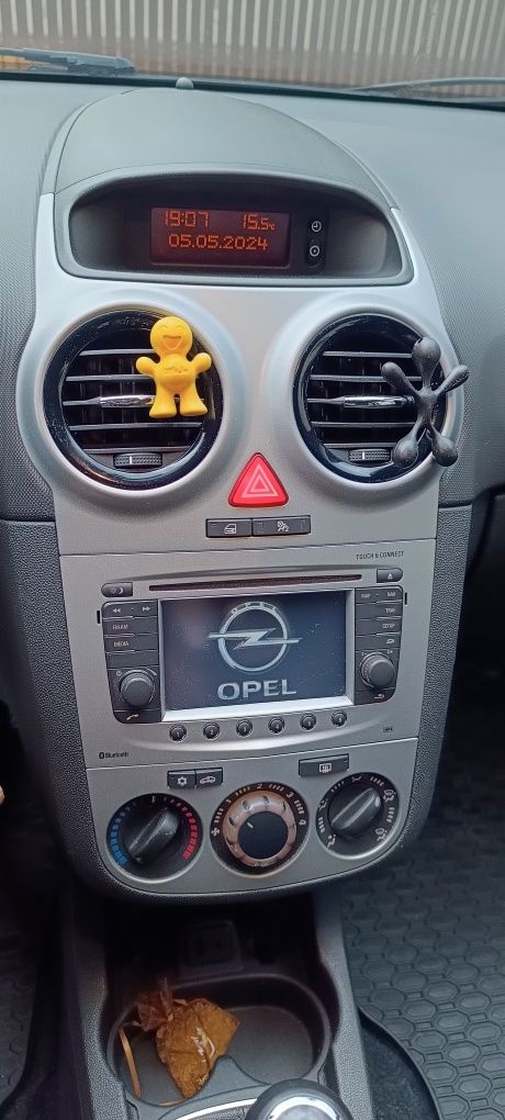 Opel Corsa 1.2  Stan Bardzo Dobry, tylko jeździć. Bezwypadkowa
