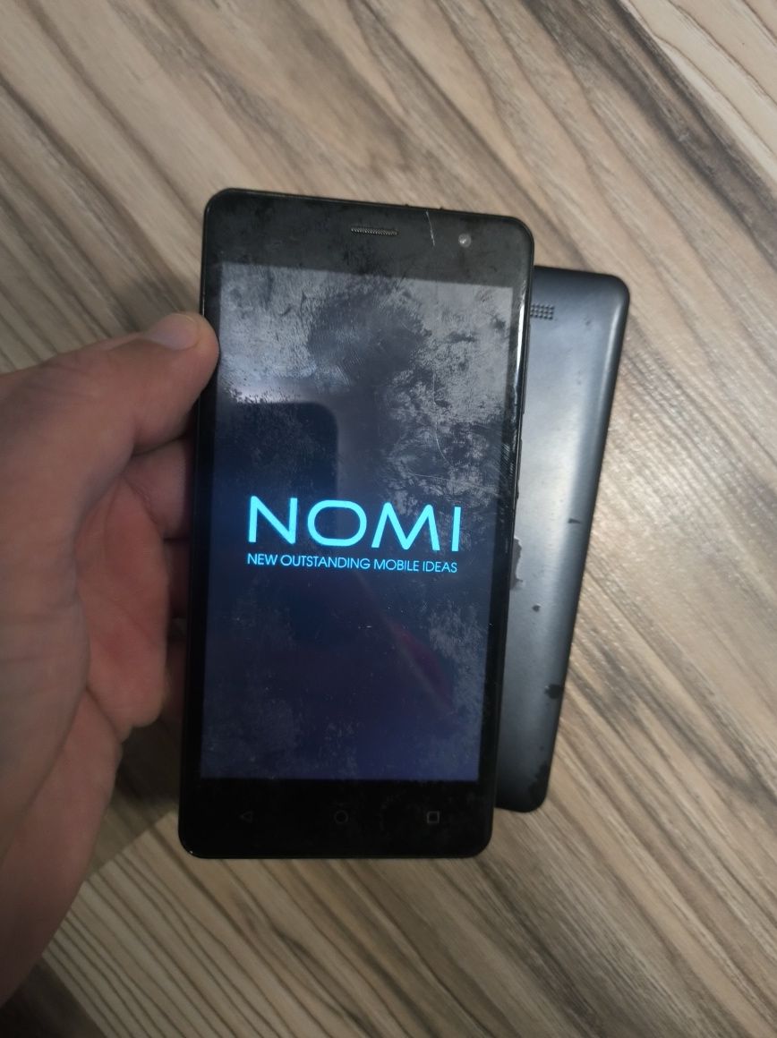 Nomi i5010 на запчастини